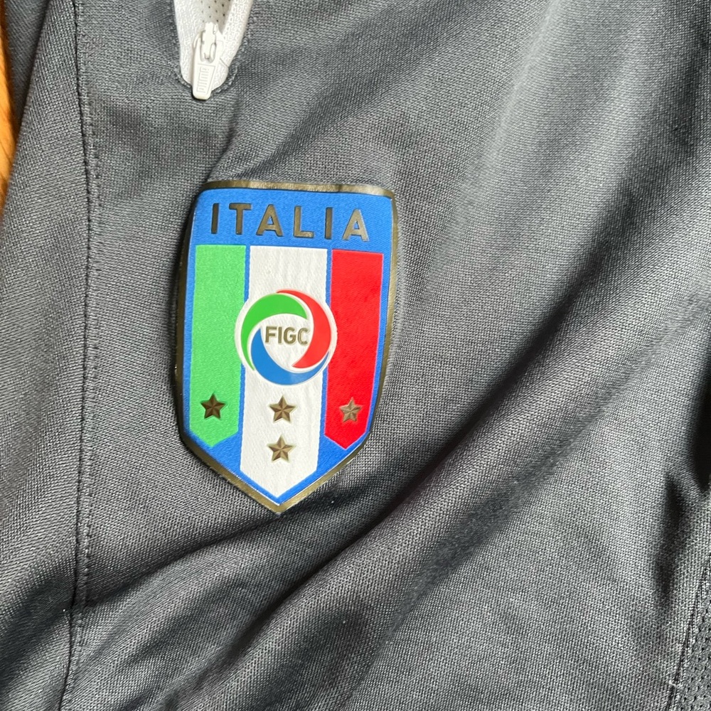Italian Puma Soccer Joggers - Picture 2 of 4